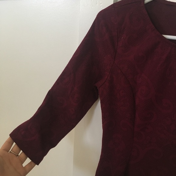 Burgundy Everly Dress - Picture 5 of 7